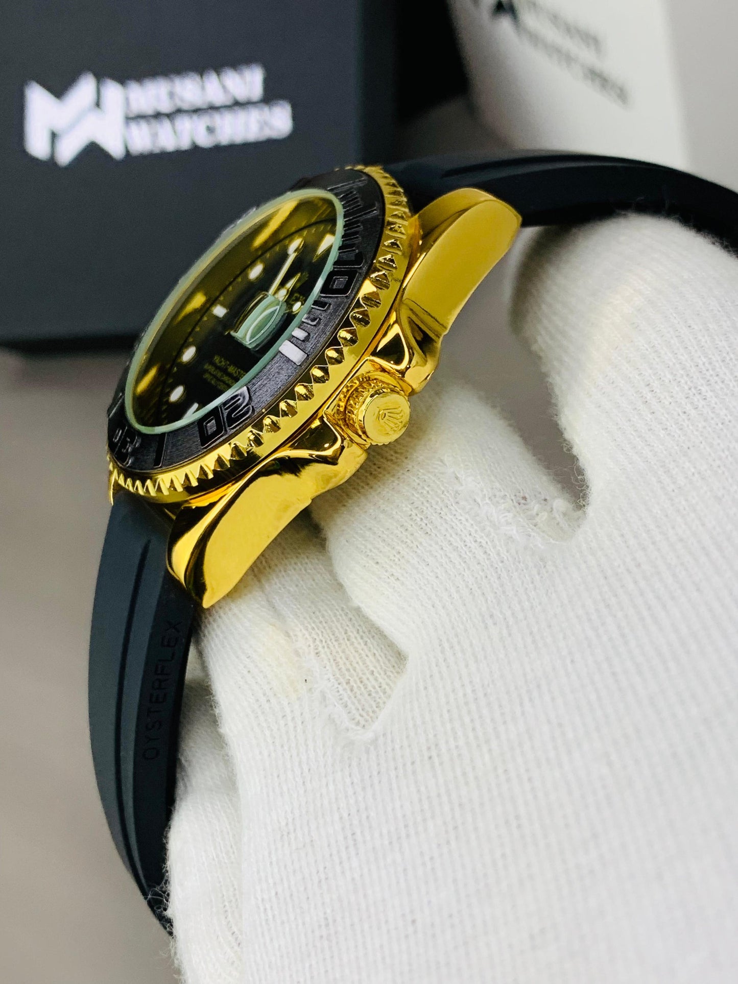 Yellow-Gold Yacht Master